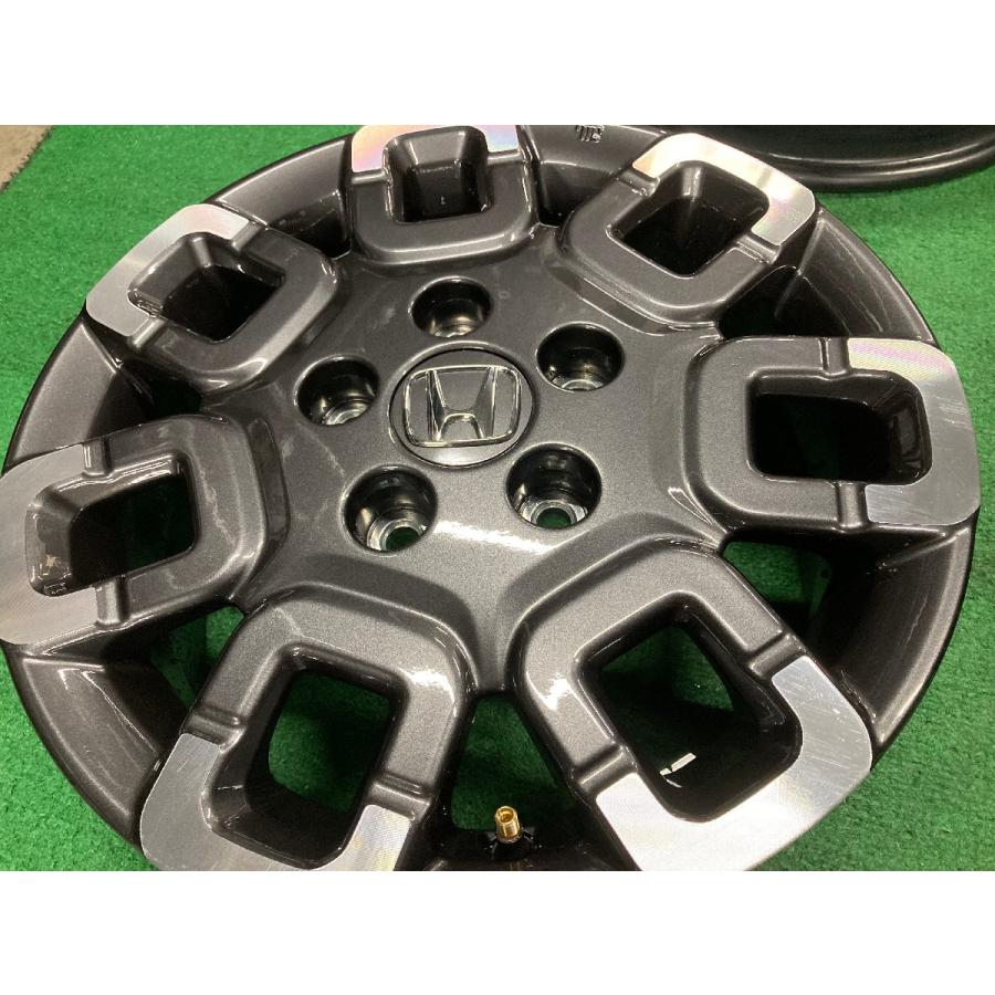 □8958 新車外し 美品 ホンダ フリード クロスター GT 純正 15インチ