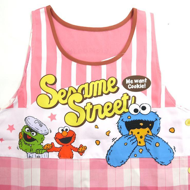 セサミストリート 保育士エプロン クッキー キャラクターエプロン クッキーモンスター エプロン エルモ オスカー い出のひと時に とびきりのおしゃれを サイドボタン アップリケ 保育士 幼稚園 ラン型