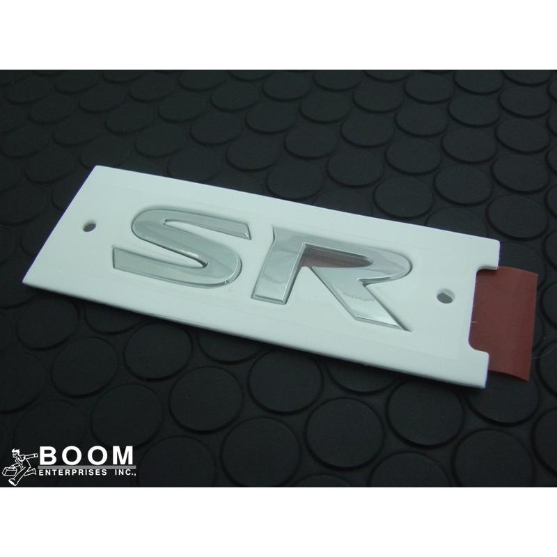 輸出仕様パーツ SR エンブレム ニッサン ノート E12系 : BOOM