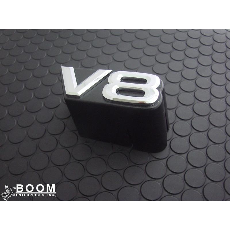 輸出仕様パーツ V8 エンブレム トヨタ ハイラックスサーフ 後期 215系