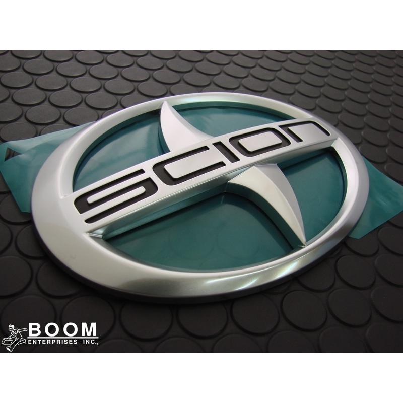 輸出仕様パーツ SCION フロントエンブレム トヨタ iQ 10系 : BOOM