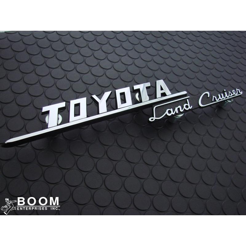 トヨタ純正パーツ サイド TOYOTA LAND CRUISER エンブレム(金属 トヨタ純正パーツ サイド TOYOTA LAND CRUISER エンブレム(金属