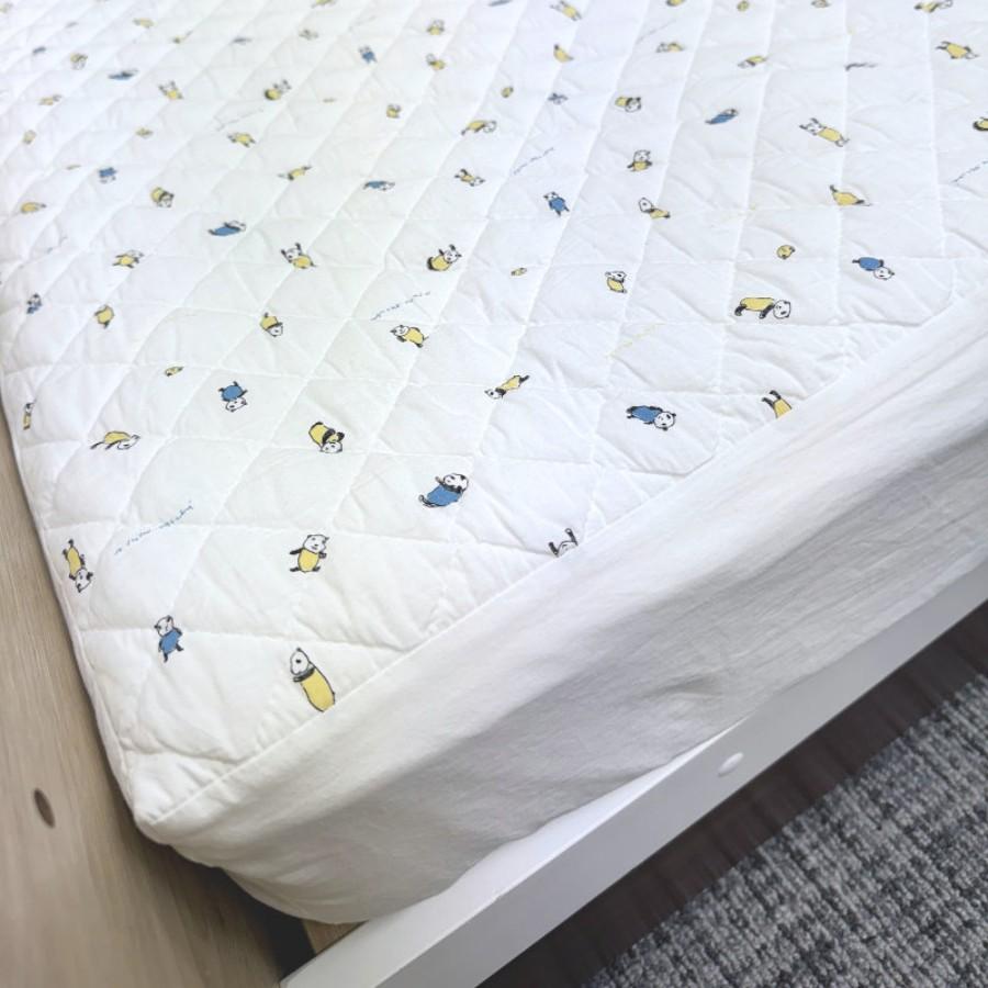 Boori 6歳までベッド用 マットレス専用 【アコリウムコラボ】アニマルキルトシーツ(L) 洗濯機で丸洗いOK アニマル 西川シーツ 赤ちゃん ベビー用 ブーリ BJT-QLS |  | 07