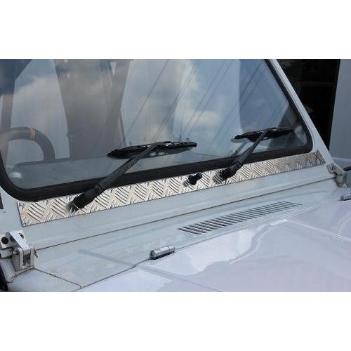 Motor Farm (モーターファーム)  ジムニー JA71/JA11 ワイパーマウントプレート 縞板タイプ (穴位置確認要) | Motor Farm | 01