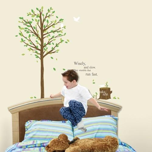 ウォールステッカー 壁 木 背高い木と鳥 貼ってはがせる のりつき 壁紙シール ウォールシール 植物 木 花 |  | 01