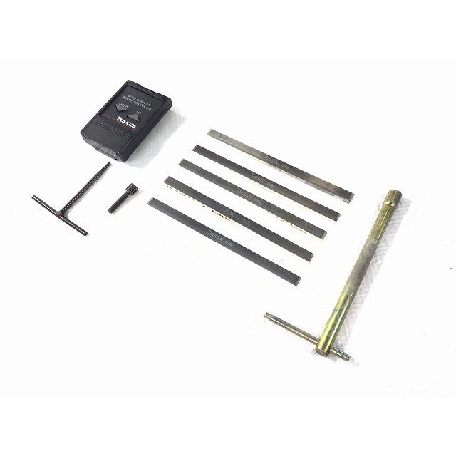マキタ ☆中古品☆makita 100V 超仕上カンナ LP1802C 超仕上げ マキタ ☆中古品☆makita 100V 超仕上カンナ LP1802C 超仕上げ