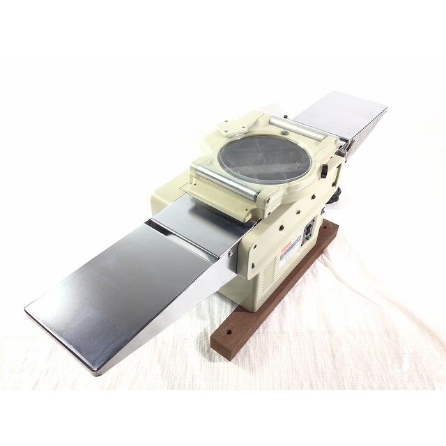マキタ ☆中古品☆makita 100V 超仕上カンナ LP1802C 超仕上げ マキタ ☆中古品☆makita 100V 超仕上カンナ LP1802C 超仕上げ
