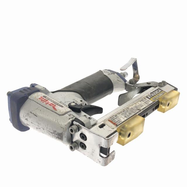 マキタ ☆中古品☆makita 常圧 軽天タッカー AT422CA ステープル
