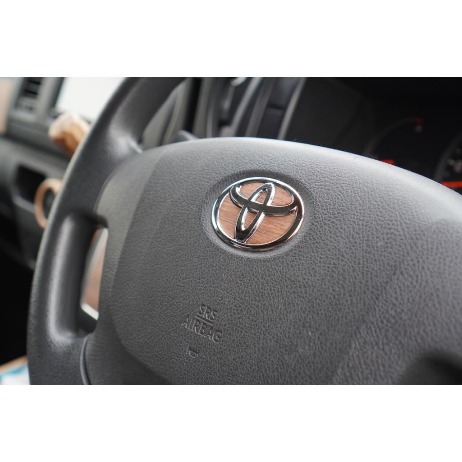 トヨタ車 ウォールナット ステアリング エンブレムシール リアルウッド