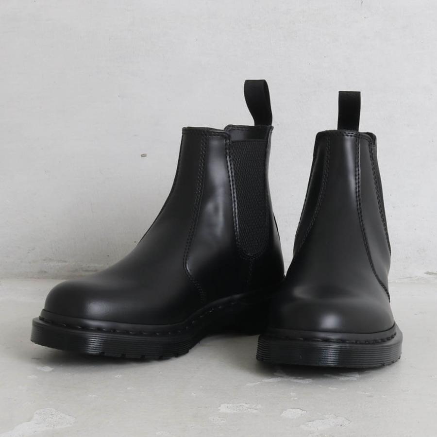 Dr.Martens ドクターマーチン 2976 MONO チェルシー ブーツ Dr.Martens ドクターマーチン 2976 MONO チェルシー ブーツ