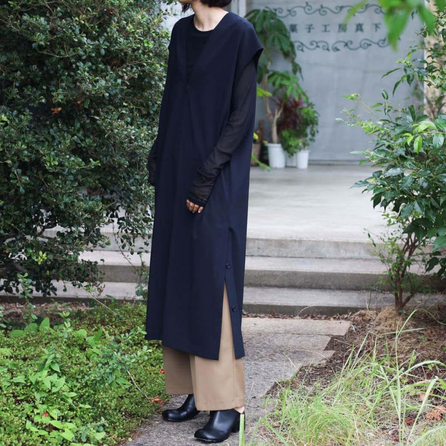 LE GLAZIK ル・グラジック Vネック スリーブ レス ワンピース  