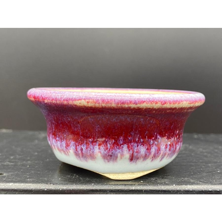 堀江美功 辰砂釉丸外縁三足鉢 2.5号(7cm) : 鉢や 暮路空 - 通販 堀江美功 辰砂釉丸外縁三足鉢 2.5号(7cm) : 鉢や 暮路空 - 通販