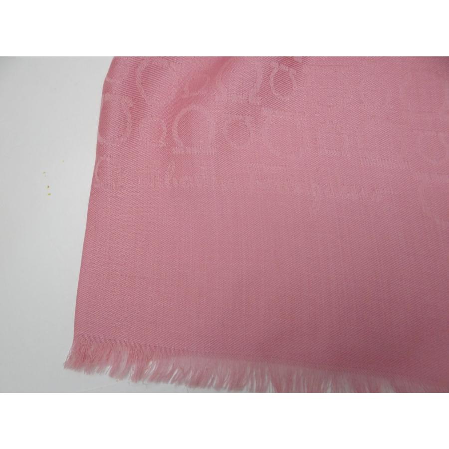 Salvatore Ferragamo ピンク ストールショールシルクウール美品 FERRAGAMO（フェラガモ） SalvatoreFerragamo ガンチーニ柄 シルク混