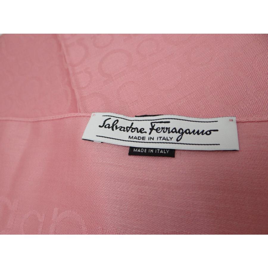 FERRAGAMO（フェラガモ） SalvatoreFerragamo ガンチーニ柄 シルク混