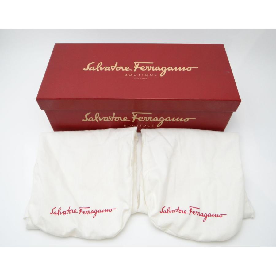 VARA（Salvatore Ferragamo） SalvatoreFerragamo フェラガモ VARA