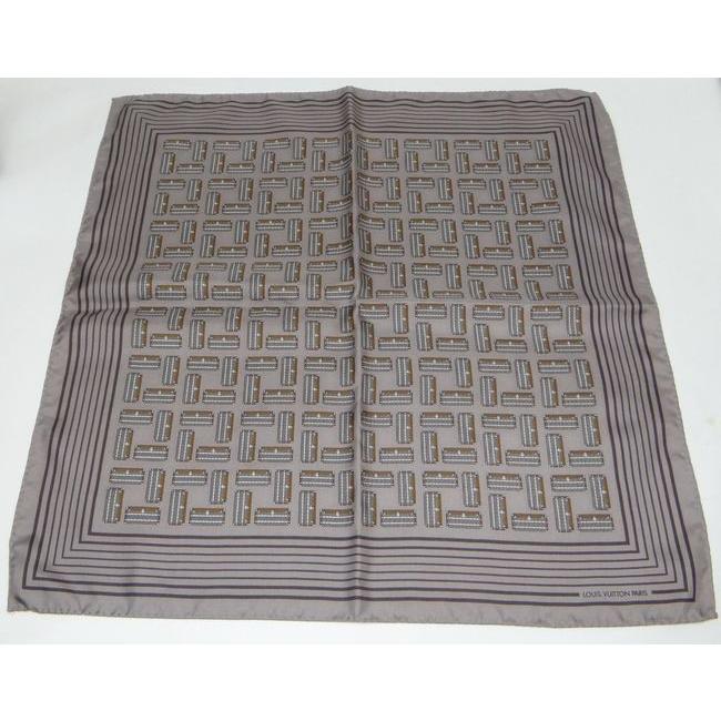 LOUIS VUITTON ルイヴィトン トランク柄 シルクスカーフ＜USED美