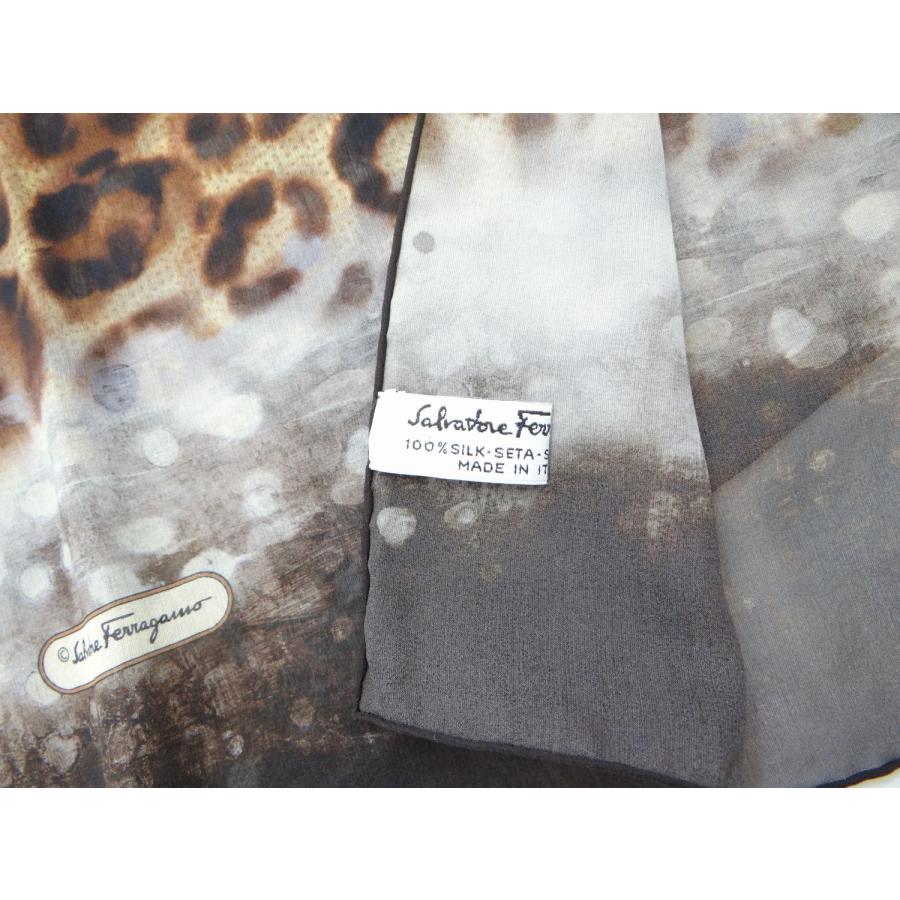 FERRAGAMO（フェラガモ） SalvatoreFerragamo レオパード柄 シルク