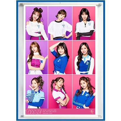 送料無料☆TWICE トゥワイス 60cm×90cm タペストリー tape22-1