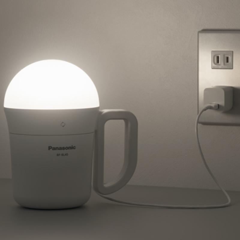 Panasonic パナソニック 多機能強力ランタン(多機能でか Panasonic パナソニック 多機能強力ランタン(多機能でか