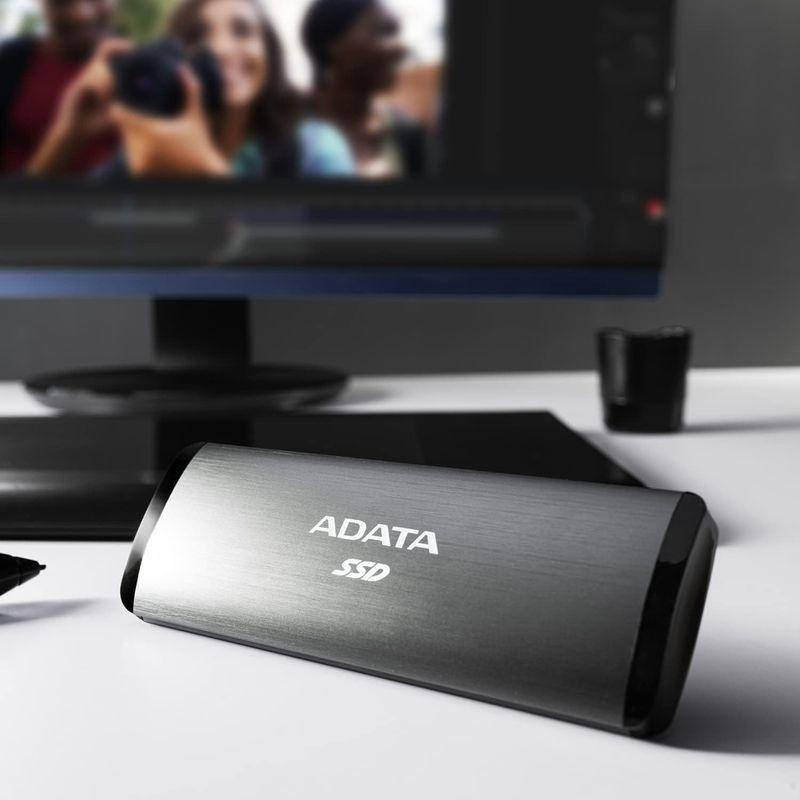 ADATA SE760 SuperSpeed USB 3.2 Gen 2 USB-C 最大1000MB/秒 外付けポータブルSSD (2TB USB Gen SE760 SuperSpeed 最大1000MB/秒 外付けポータブルSSD 2TB