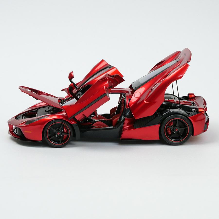 Ferrari（フェラーリ） BBR MODELS 1/18スケール ラ レッドメタリック