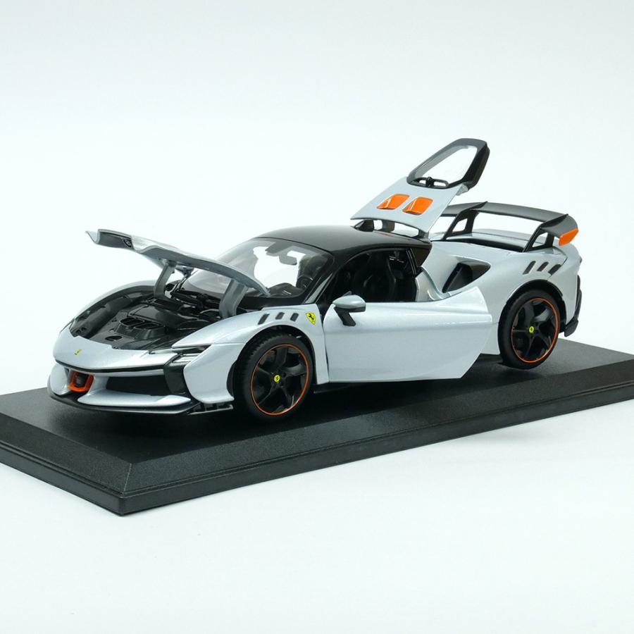 BBURAGO 1/18スケール フェラーリ SF90 XX ストラダーレ ホワイト 18-16020Wの画像