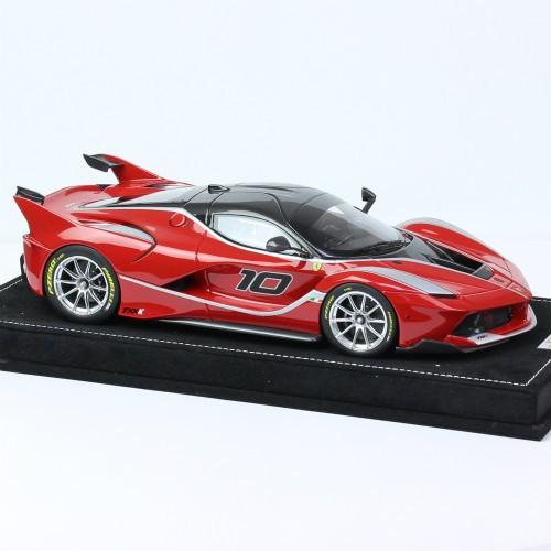 MRコレクション 1/18スケール フェラーリ FXX K 2015 #10 Rosso TRS FE16Aの画像