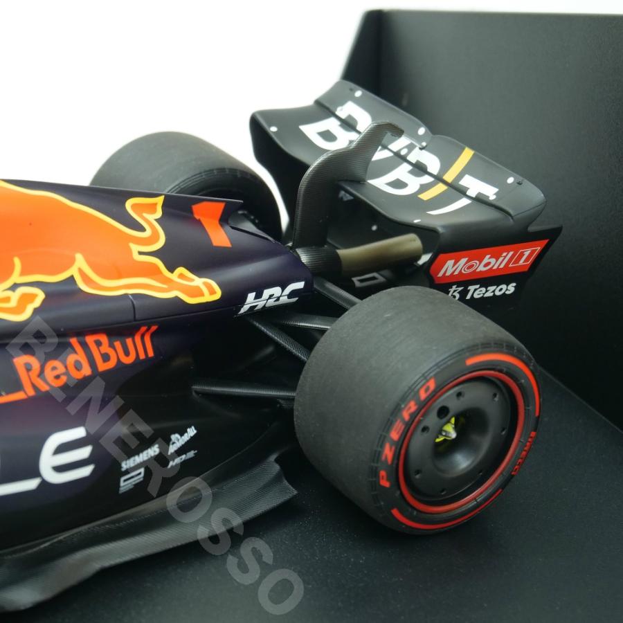 MINICHAMPS オラクル レッドブル 1⁄18スケール レーシング RB18 M 