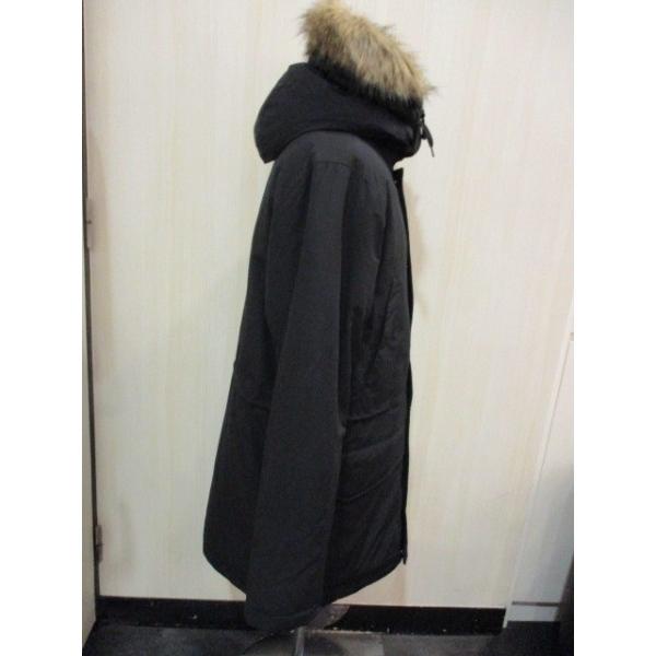 FRED PERRY パデッド パーカー ダウンジャケット （BLACK） （J9538