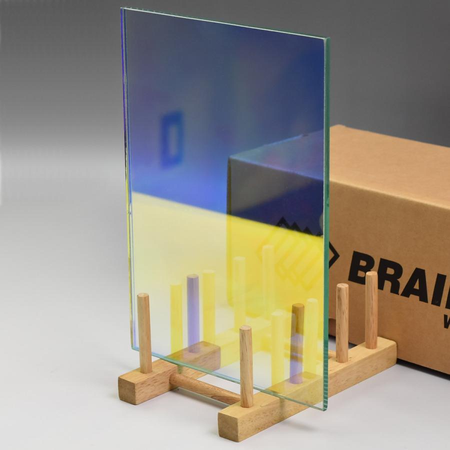 Braintec ダイクロイックデザインフィルム プリズム68(Funky)　1270mm幅×長さ30mロール箱売 ※同梱不可※ #DDPR68(Funky)50 Roll# | BRAINTEC | 01