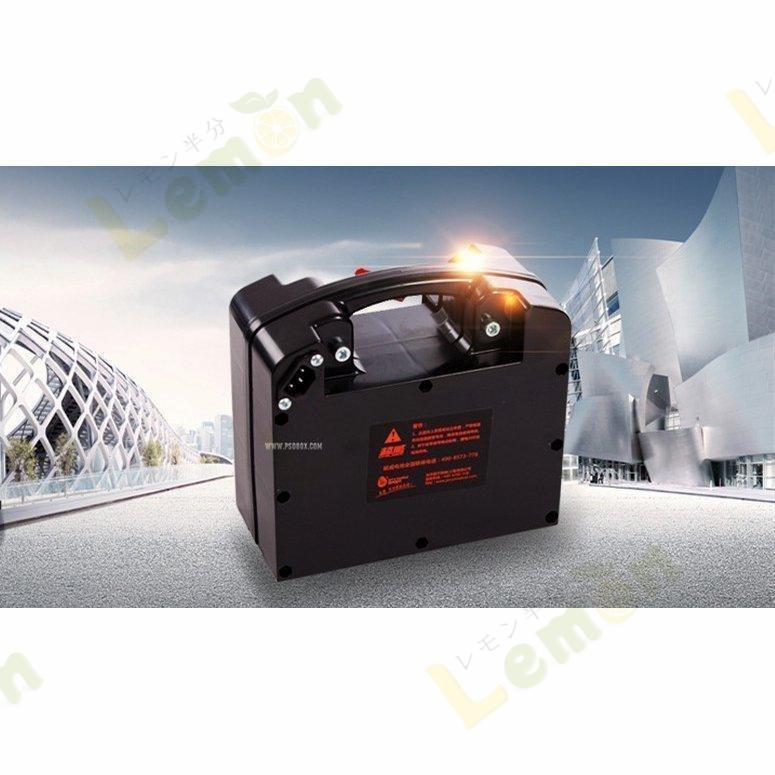 中古 折り畳み式電動車椅子 老人・身体障害者の全自動代走車 スマート四輪車 【1396549762】(48906円)