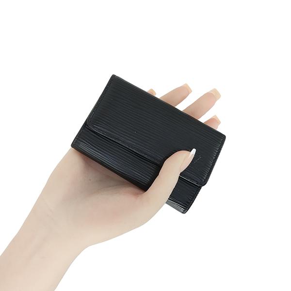 LV 黒ケース LOUIS VUITTON - ルイヴィトン M63812 エピ LV ブラック 黒 6連 キー