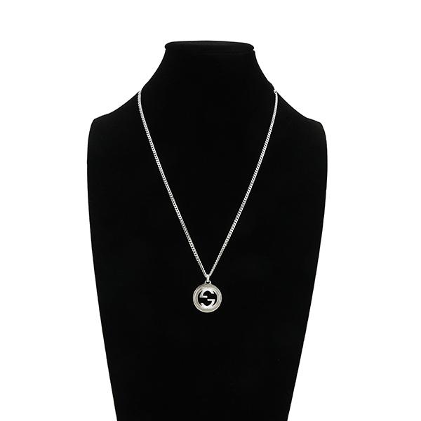 GUCCI（グッチ） ギョーシェディティールGネックレス ペンダント