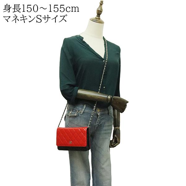 お買い得‼️非常に入手困難‼️【日本完売 シャネル セカンド兼ポーチバッグ】男女兼用･正規品 CHANEL シャネル カメリア ポーチ セカンドバッグ シリアル：21677871
