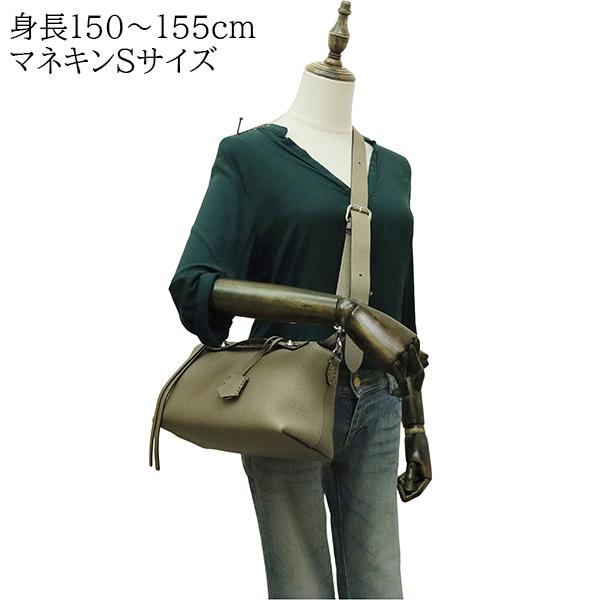 【美品】FENDI フェンディ 2321 26814 斜め掛け 肩掛け チェーンショルダーバッグ 薄型ミニバッグ ハーフムーン ブラック/ホワイト 黒/白 レザー レディース ファッション USED【中古】 FENDI（フェンディ） ショルダーバッグ BY THE WAY SELLERIA MINI バイ