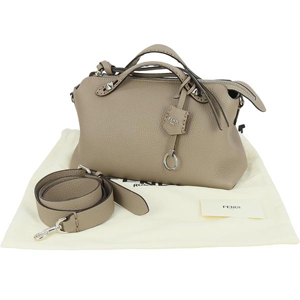 【美品】FENDI フェンディ パイソン柄 ロゴ型押し チェーンショルダーバッグ 関税負担なし☆FENDI フェンディ バゲット チェーン ミディ (FENDI