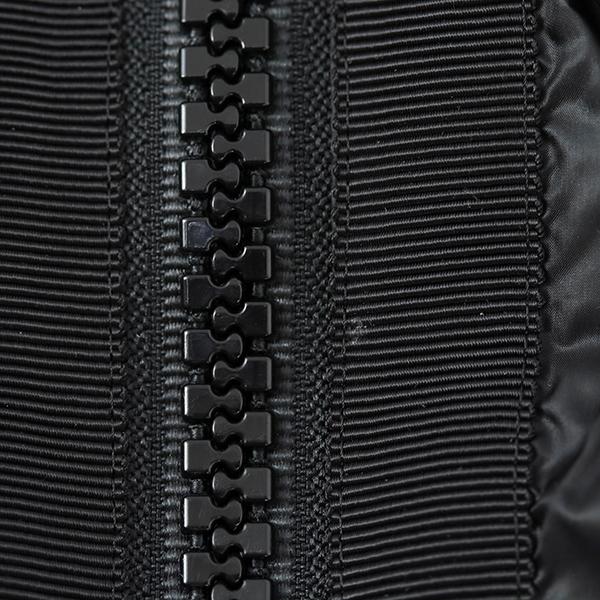 sacai（サカイ） ダウンベスト レディース 1サイズ 17-03412 ナイロン