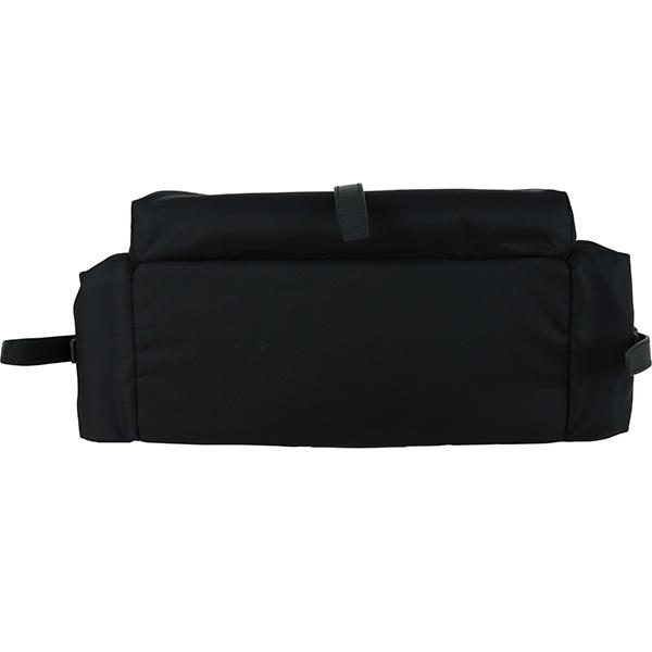 PRADA（プラダ） エクスプローラ ラージ Re-Nylon ショルダーバッグ