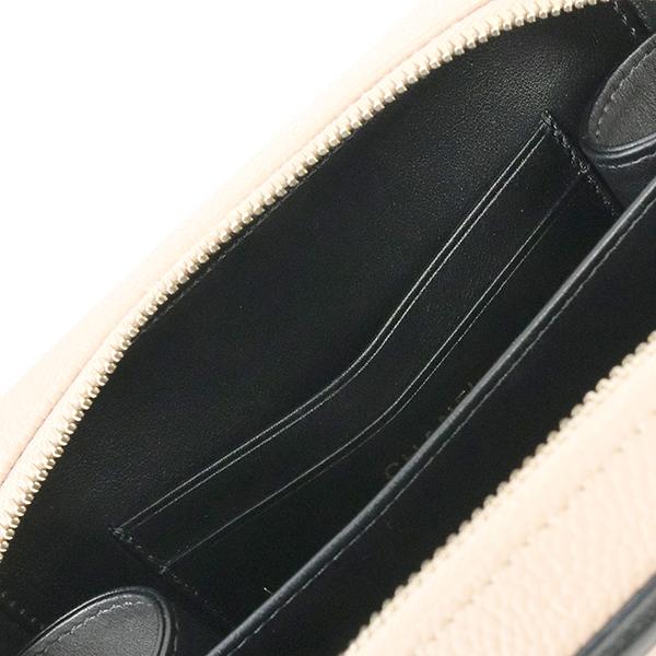 CHANEL シャネル チェーンバッグ ショルダーバッグ CC CHANEL シャネル チェーンバッグ ショルダーバッグ CC
