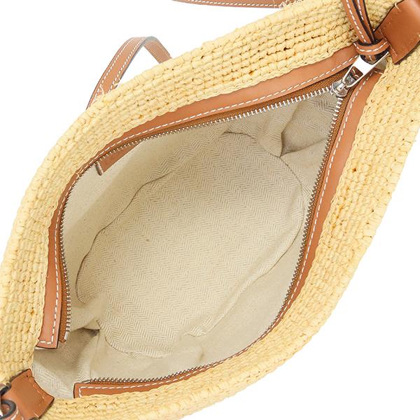 LOEWE（ロエベ） ショルダーバッグ スリットポシェットバッグ