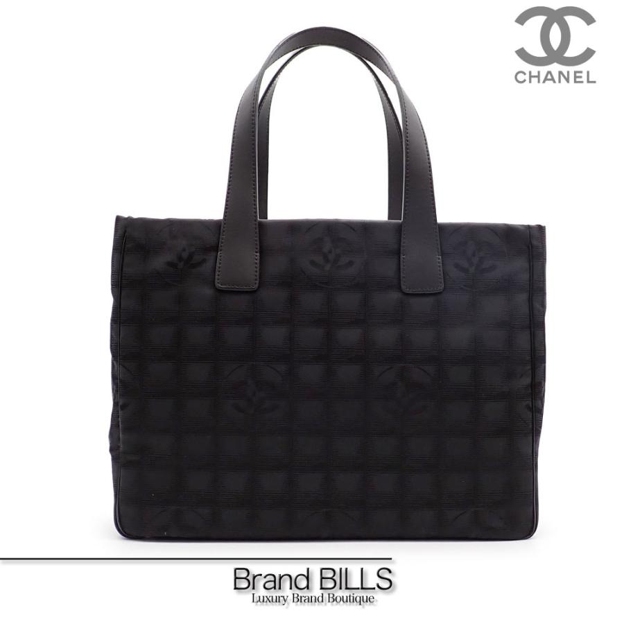ニュートラベルライン 未使用品 CHANEL シャネル トートMM ニュートラベルライン 未使用品 CHANEL シャネル トートMM
