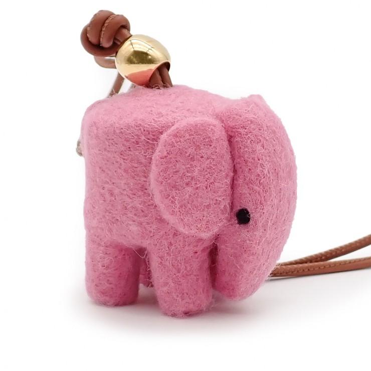 ロエベ アナグラム アニマルチャーム エレファント ピンク レザー 美品 箱付 LOEWE（ロエベ） 未使用品 アニマル エレファント チャーム