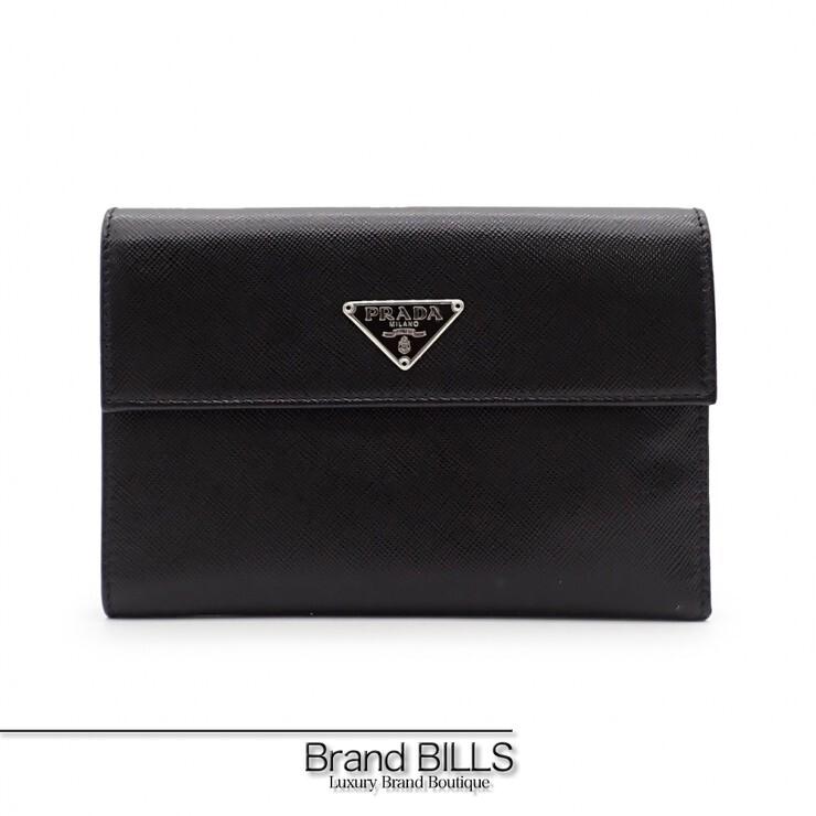 新品未使用✨　PRADA　サフィアーノトライアングル　三つ折り財布 M510A PRADA（プラダ） 未使用品 財布 三つ折り財布 M510A トライアングル