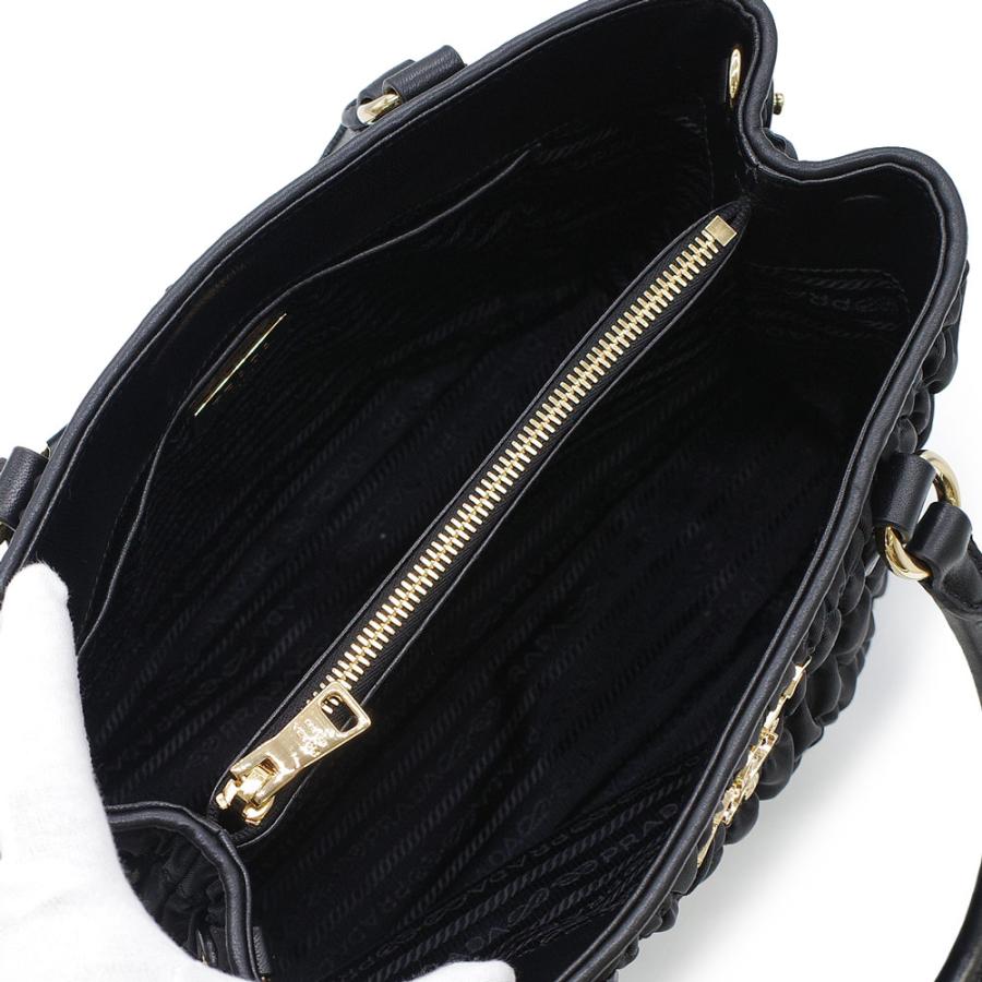 PRADA 未使用品 プラダ ギャザー テスート ハンドバッグ PRADA 未使用品 プラダ ギャザー テスート ハンドバッグ