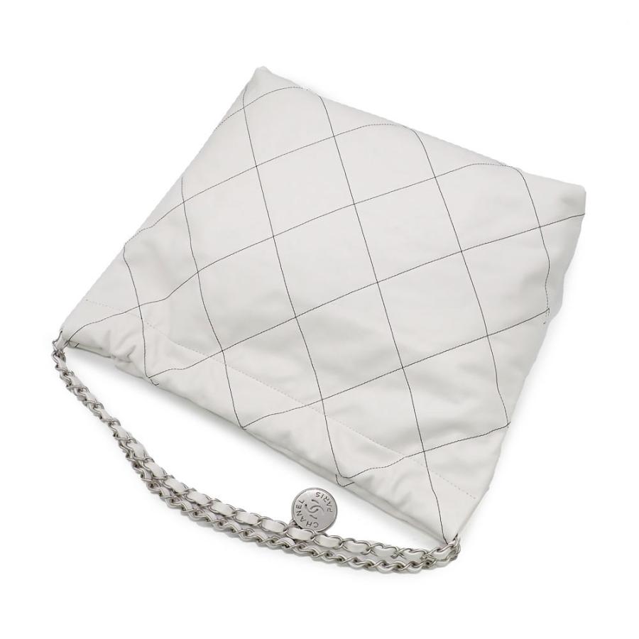 CHANEL 未使用品 シャネル シャネル22 スモール ハンドバッグ CHANEL 未使用品 シャネル シャネル22 スモール ハンドバッグ