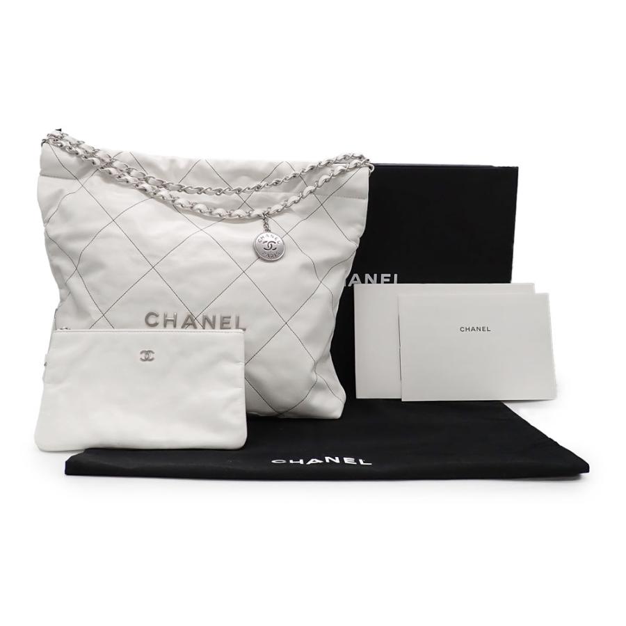 CHANEL 未使用品 シャネル シャネル22 スモール ハンドバッグ CHANEL 未使用品 シャネル シャネル22 スモール ハンドバッグ