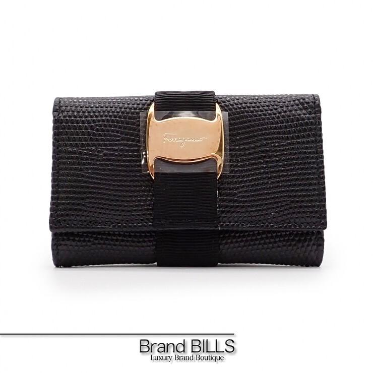 未使用品✨サルヴァトーレ・フェラガモ ブラックヴァラ　リボン キーホルダー　黒 未使用品 Salvatore Ferragamo サルヴァトーレ フェラガモ ヴァラ