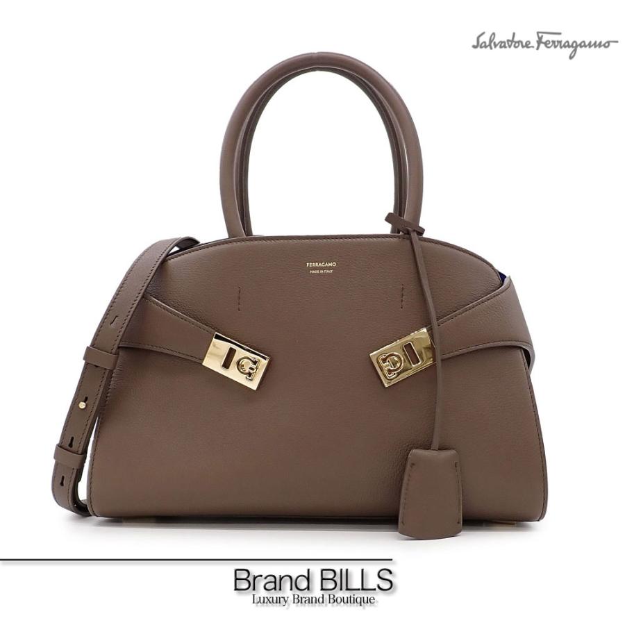 Ferragamo Studio Bag 未使用品 Salvatore サルヴァトーレ Ferragamo Studio Bag 未使用品 Salvatore サルヴァトーレ