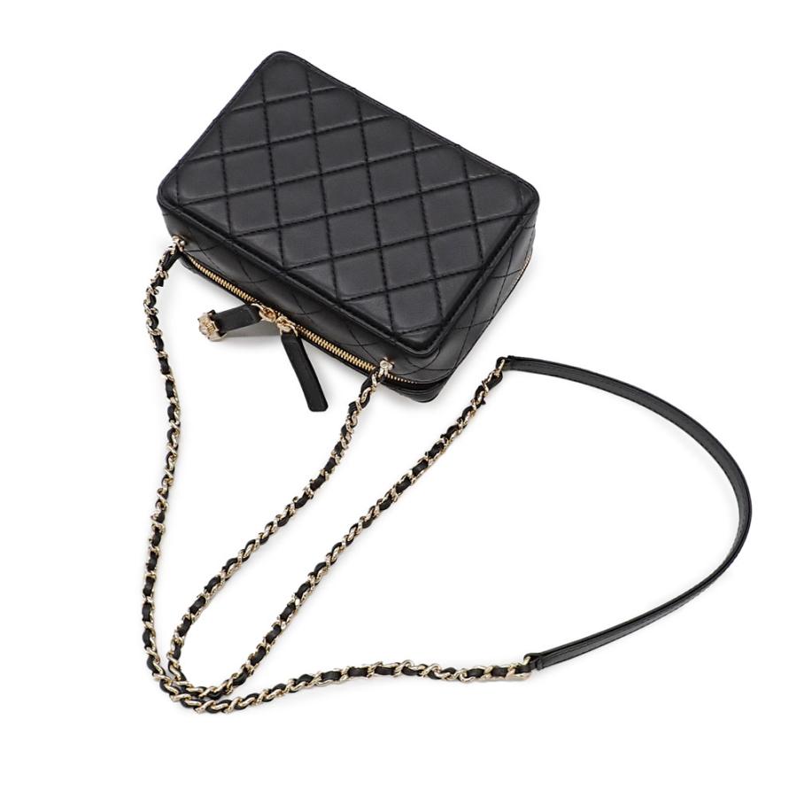 CHANEL 未使用品 シャネル カメラバッグ ショルダーバッグ CHANEL 未使用品 シャネル カメラバッグ ショルダーバッグ