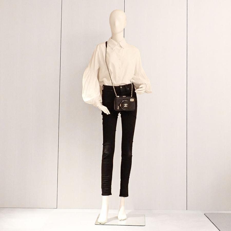 CHANEL 未使用品 シャネル カメラバッグ ショルダーバッグ CHANEL 未使用品 シャネル カメラバッグ ショルダーバッグ